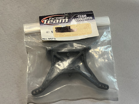 Team Associated 9573 B4 Factory Team Rear Shock Tower Carbon